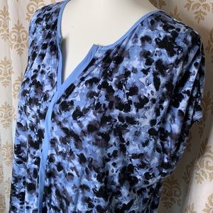 H by Halston roomy fit top M